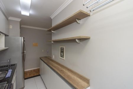 Apartamento para alugar com 42m², 2 quartos e 1 vaga Apartamento para alugar com 42m², 2 quartos e 1 vagaCozinha e Área de Serviço