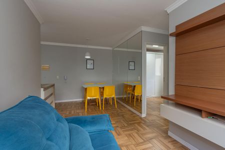 Apartamento para alugar com 42m², 2 quartos e 1 vaga Apartamento para alugar com 42m², 2 quartos e 1 vagaSala de Estar/Jantar