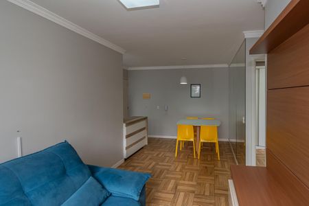 Apartamento para alugar com 42m², 2 quartos e 1 vaga Apartamento para alugar com 42m², 2 quartos e 1 vagaSala de Estar/Jantar