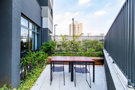 Apartamento para alugar com 33m², 1 quarto e sem vagaÁrea comum - Churrasqueira