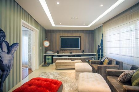 Casa à venda com 6 quartos, 1296m² em Super Quadra Morumbi, São Paulo