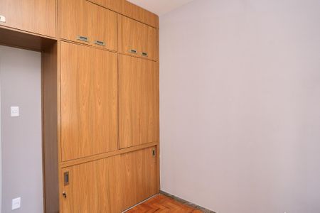 Apartamento para alugar com 96m², 3 quartos e 1 vaga Apartamento para alugar com 96m², 3 quartos e 1 vagaQuarto 1