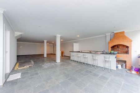 Casa à venda com 3 quartos, 300m² em Vila Nova Caledonia, São Paulo