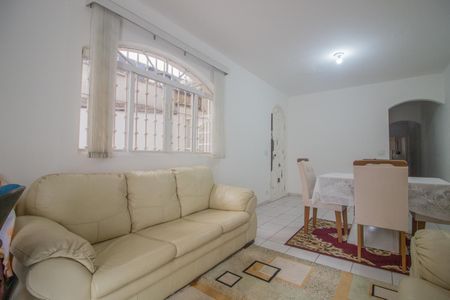 Casa à venda com 3 quartos, 213m² em Vila Mascote, São Paulo