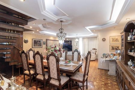 Casa à venda com 3 quartos, 244m² em Freguesia do Ó, São Paulo