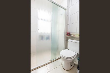 Apartamento à venda com 170m², 3 quartos e 2 vagas Apartamento à venda com 170m², 3 quartos e 2 vagasBanheiro da Suíte