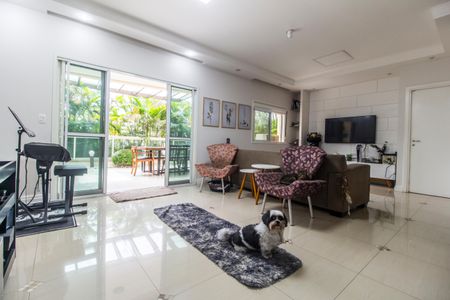 Apartamento à venda com 170m², 3 quartos e 2 vagas Apartamento à venda com 170m², 3 quartos e 2 vagasSala