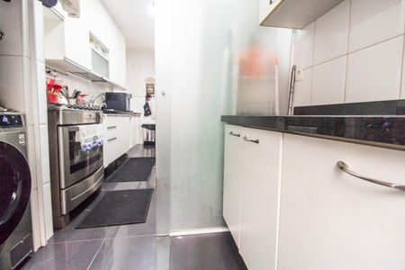 Apartamento à venda com 170m², 3 quartos e 2 vagas Apartamento à venda com 170m², 3 quartos e 2 vagasÁrea de Serviço