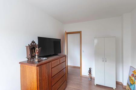 Apartamento à venda com 80m², 3 quartos e 2 vagas Apartamento à venda com 80m², 3 quartos e 2 vagasQuarto 2