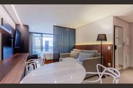 Apartamento à venda com 1 quarto, 45m² em Moema, São Paulo