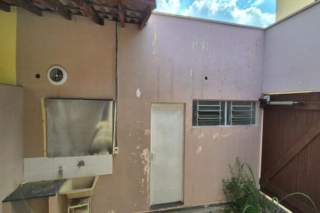 Vista da Sala  de casa para alugar com 1 quarto, 220m² em Jardim Proença, Campinas