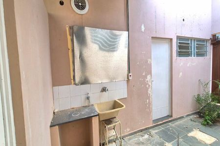 Casa para alugar com 220m², 1 quarto e 1 vaga Casa para alugar com 220m², 1 quarto e 1 vagaÁrea de Serviço