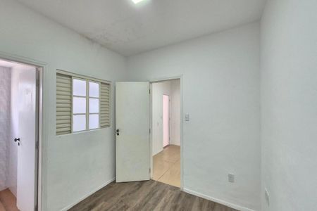 Casa para alugar com 220m², 1 quarto e 1 vaga Casa para alugar com 220m², 1 quarto e 1 vagaQuarto Suíte