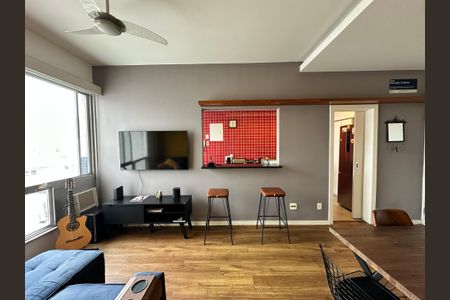 Sala de apartamento à venda com 2 quartos, 67m² em Flamengo, Rio de Janeiro