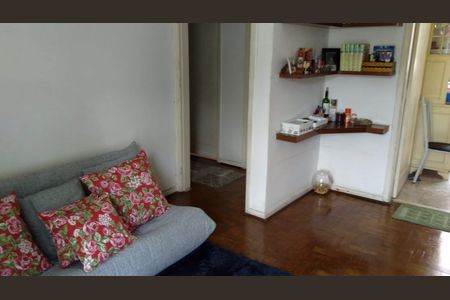 Casa à venda com 3 quartos, 300m² em Indianópolis, São Paulo