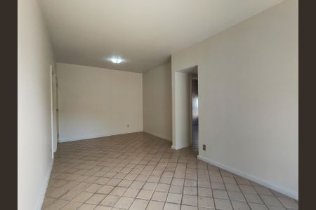 Apartamento para alugar com 70m², 2 quartos e 1 vaga Apartamento para alugar com 70m², 2 quartos e 1 vagaSala