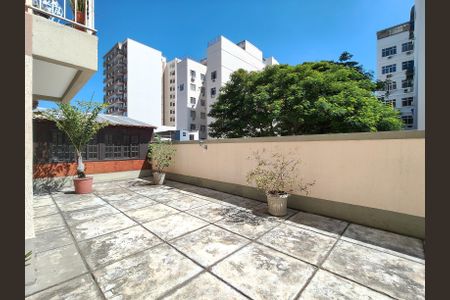 Apartamento para alugar com 70m², 2 quartos e 1 vaga Apartamento para alugar com 70m², 2 quartos e 1 vagaÁrea comum - Playground