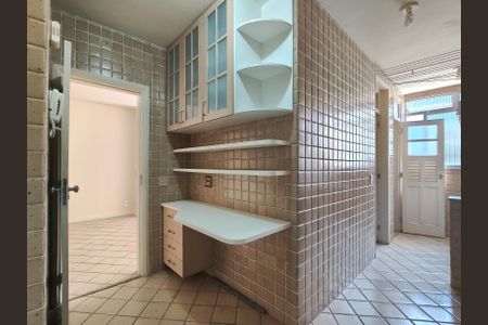 Apartamento para alugar com 70m², 2 quartos e 1 vaga Apartamento para alugar com 70m², 2 quartos e 1 vagaCozinha