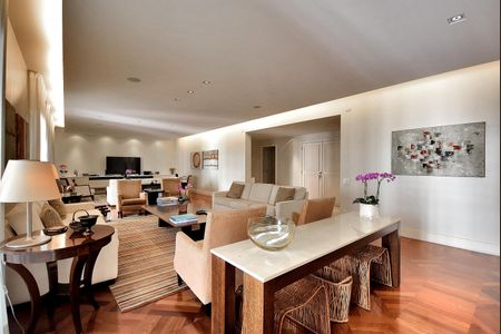 Apartamento à venda com 4 quartos, 367m² em Jardim Paulista, São Paulo