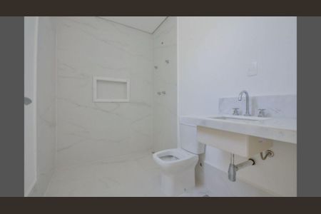 Casa à venda com 3 quartos, 525m² em Vila Elvira, São Paulo