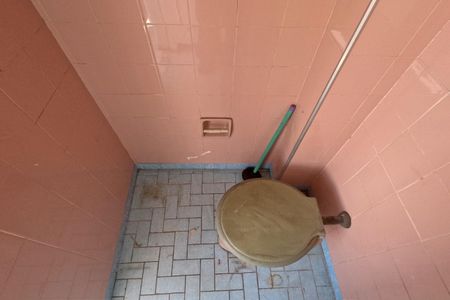 Casa para alugar com 249m², 3 quartos e 2 vagasBanheiro de Serviço