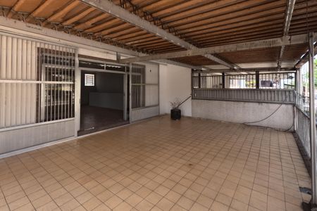 Casa para alugar com 249m², 3 quartos e 2 vagasVaranda da sala