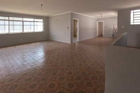 Casa para alugar com 249m², 3 quartos e 2 vagasSala dois ambientes - 2º Piso