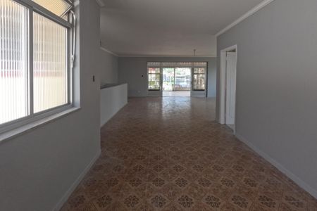 Casa para alugar com 249m², 3 quartos e 2 vagasSala dois ambientes - 2º Piso