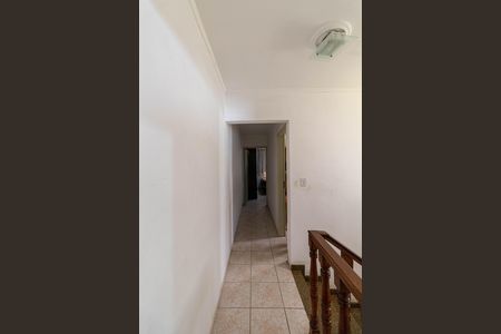 Casa à venda com 150m², 3 quartos e 2 vagas Casa à venda com 150m², 3 quartos e 2 vagasCorredor