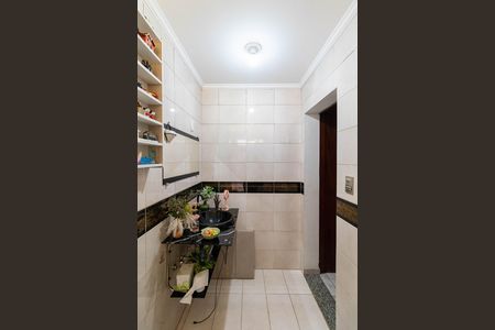 Casa à venda com 150m², 3 quartos e 2 vagas Casa à venda com 150m², 3 quartos e 2 vagasBanheiro Suíte