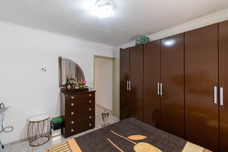 Casa à venda com 150m², 3 quartos e 2 vagas Casa à venda com 150m², 3 quartos e 2 vagasQuarto 1