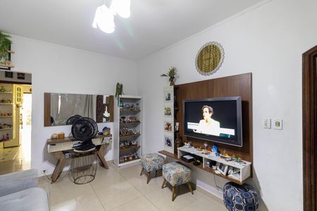 Casa à venda com 150m², 3 quartos e 2 vagas Casa à venda com 150m², 3 quartos e 2 vagasSala