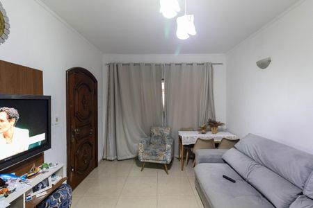 Casa à venda com 150m², 3 quartos e 2 vagas Casa à venda com 150m², 3 quartos e 2 vagasSala