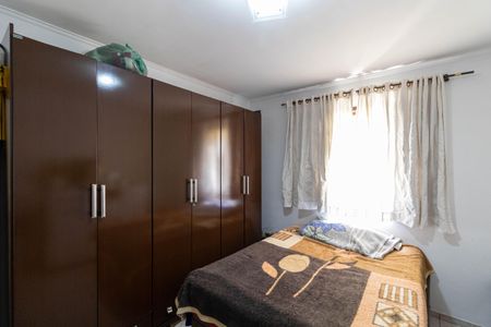 Casa à venda com 150m², 3 quartos e 2 vagas Casa à venda com 150m², 3 quartos e 2 vagasQuarto 1