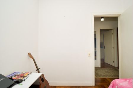 Casa à venda com 3 quartos, 181m² em Água Rasa, São Paulo