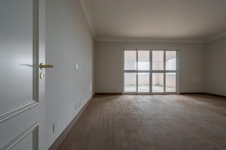 Apartamento à venda com 4 quartos, 703m² em Alto de Pinheiros, São Paulo