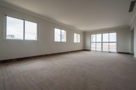 Apartamento à venda com 4 quartos, 703m² em Alto de Pinheiros, São Paulo