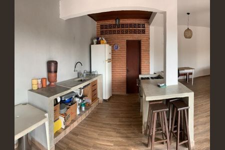 Casa à venda com 3 quartos, 600m² em Vila Sofia, São Paulo