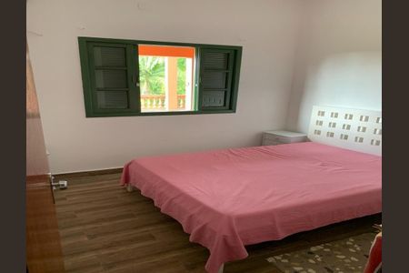 Casa à venda com 3 quartos, 600m² em Vila Sofia, São Paulo