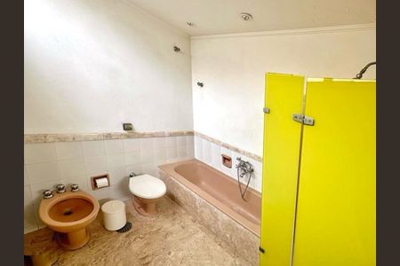 Apartamento à venda com 3 quartos, 272m² em Santa Cecilia, São Paulo