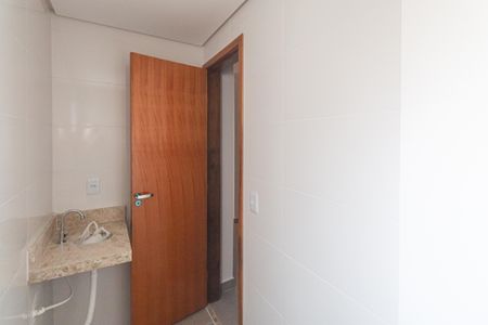 Apartamento para alugar com 40m², 2 quartos e sem vaga Apartamento para alugar com 40m², 2 quartos e sem vagaBanheiro