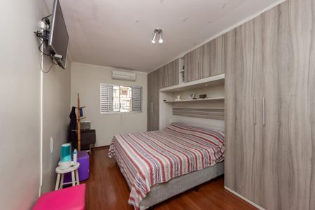 Casa à venda com 2 quartos, 120m² em Vila Romana, São Paulo