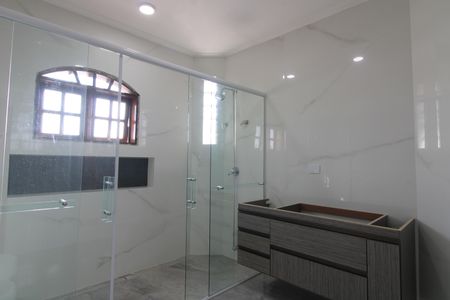 Casa para alugar com 358m², 7 quartos e 3 vagasBanheiro do Quarto 1