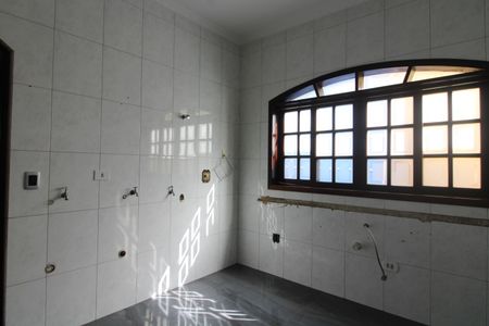 Casa para alugar com 358m², 7 quartos e 3 vagasárea de serviço 