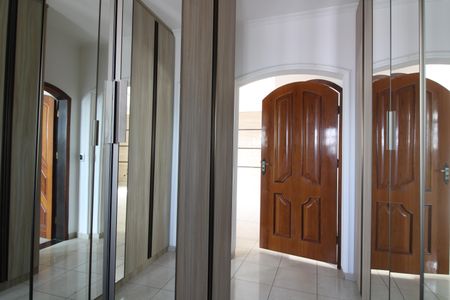 Casa para alugar com 358m², 7 quartos e 3 vagasCloset quarto 1