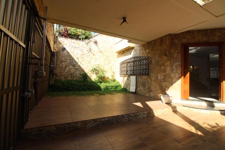 Casa para alugar com 358m², 7 quartos e 3 vagasGaragem