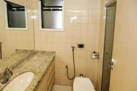 Apartamento para alugar com 65m², 2 quartos e 1 vaga