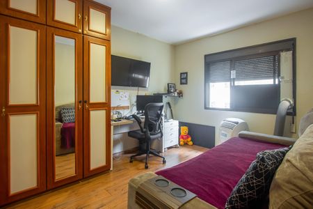 Apartamento à venda com 137m², 3 quartos e 2 vagas Apartamento à venda com 137m², 3 quartos e 2 vagasQuarto