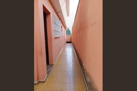 Casa à venda com 190m², 3 quartos e 2 vagas Casa à venda com 190m², 3 quartos e 2 vagasÁrea externa