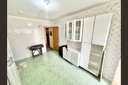 Apartamento à venda com 100m², 2 quartos e 1 vagaCozinha